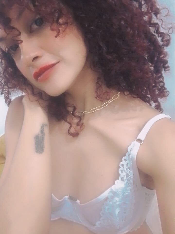 Threesomenomercy66's Offline XXX Chat