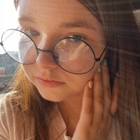 CuddledKitten's Offline Chat Room