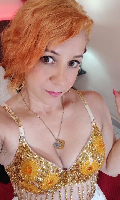 samantamaya from stripchat