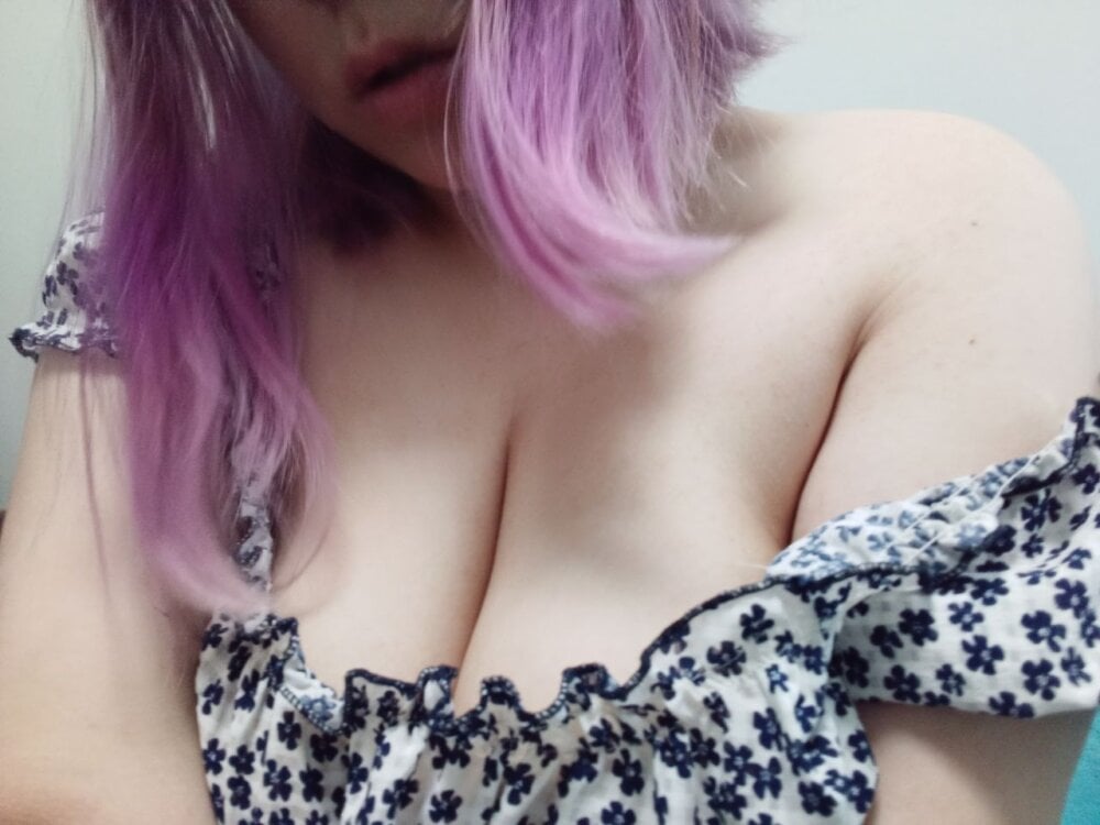 LuxHeleryn profile
