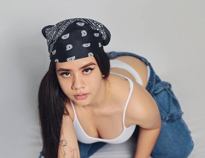 Alhanna_ profile