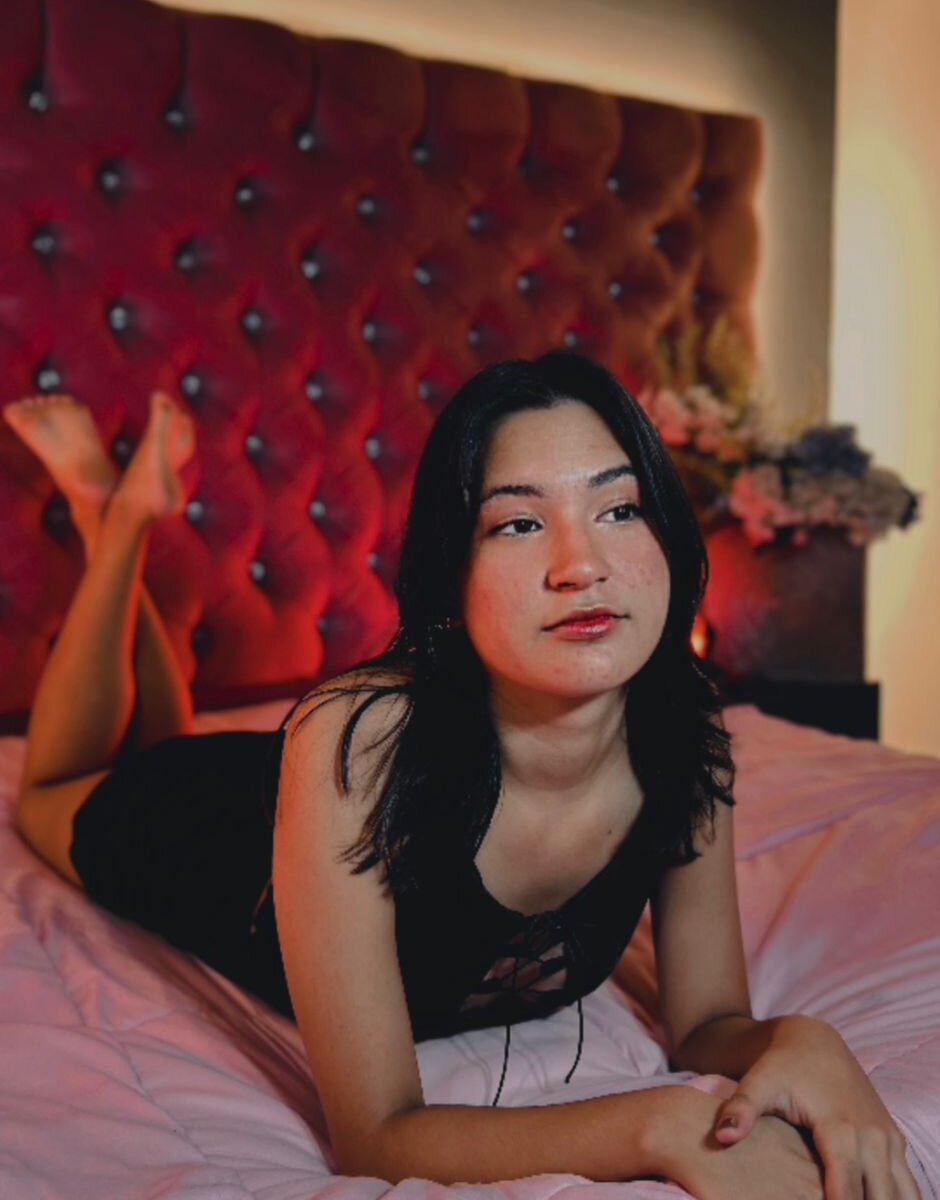 iluvcams.com emmy__rossee livesex profile in municipio-en-colombia cams