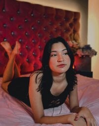 Emmy__Rossee's webcam live show