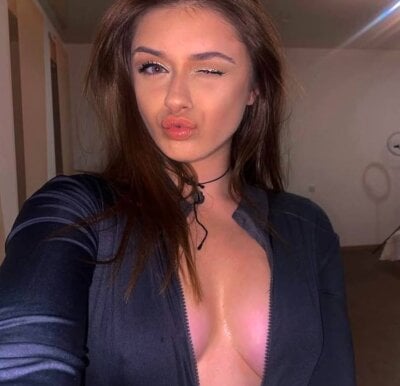 goddessliora from stripchat