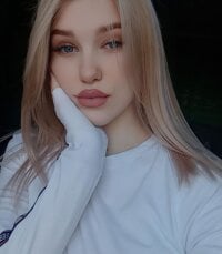 LalisaVein's Offline Chat Room