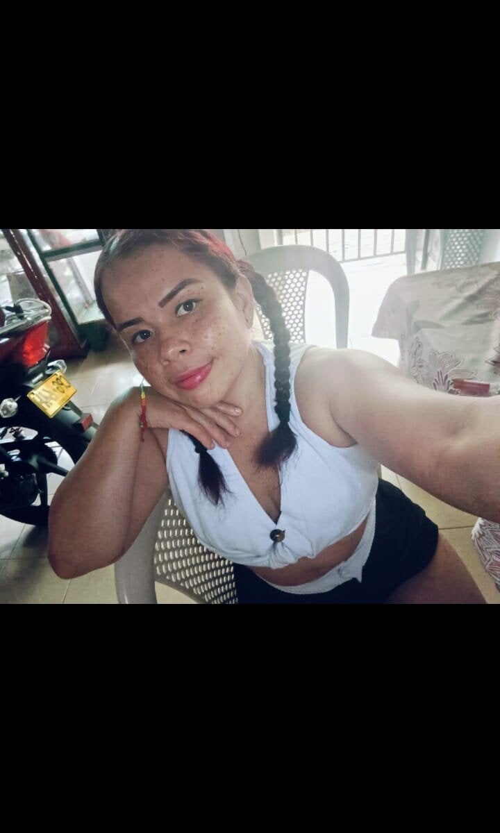 freckle_flame_ from stripchat