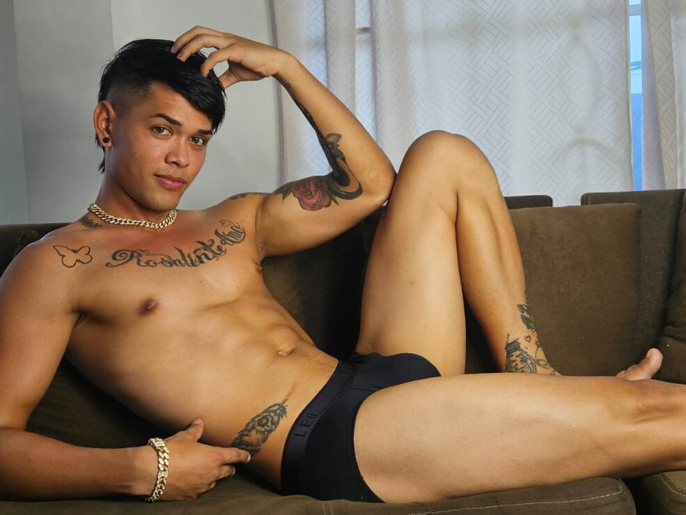 sweet_passion__ from stripchat