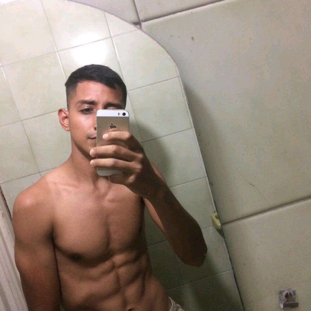 intimacy123 from stripchat