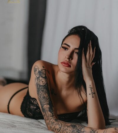 Little__Linda Female C2c Webcam Nude
