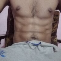 FlirtyFoxx's webcam live show