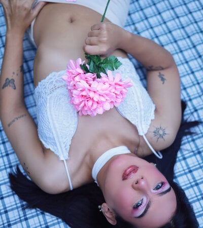 Yossi_peach_cute