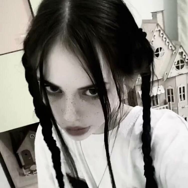 AshleyScarlet_ profile
