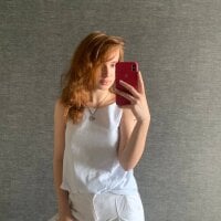 JulliannaSweety's Offline Chat Room