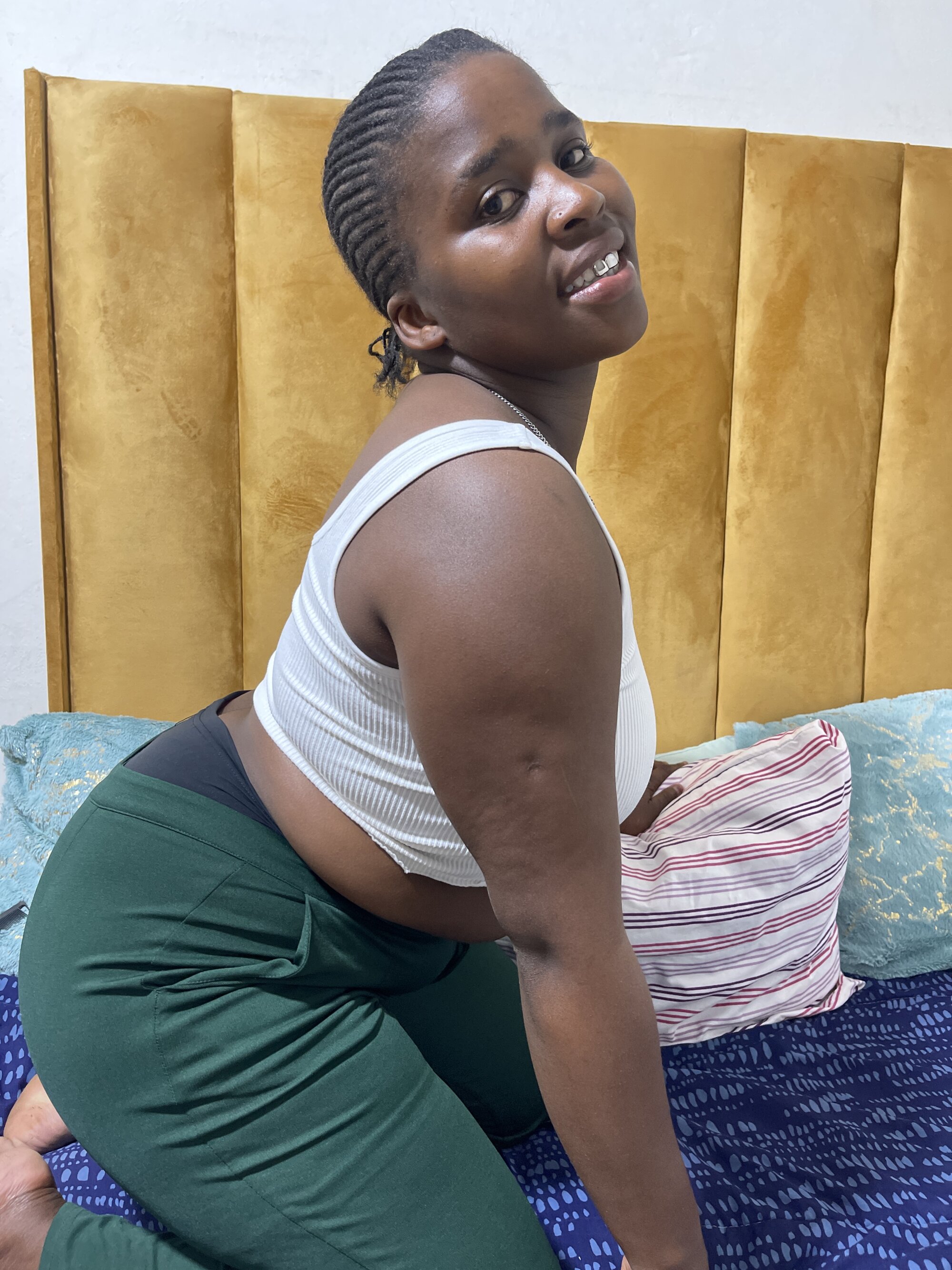 Monica_dime