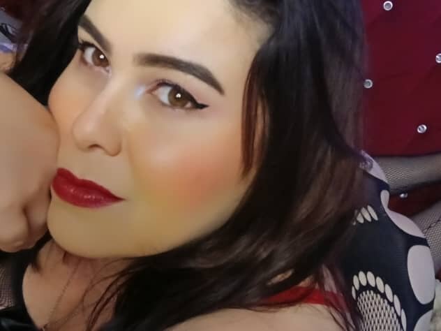 247camsex.com ninna_angel livesex profile in country-of-hot-games cams