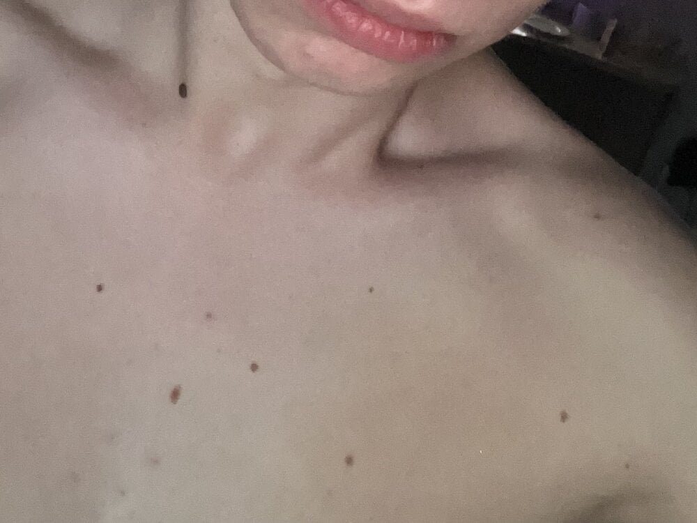 hotboyexclusive's Offline XXX Chat