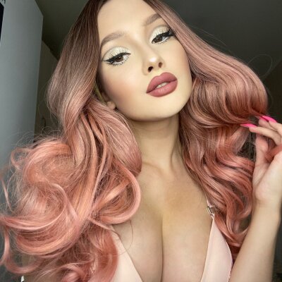 BarbieBii - Stripchat Girl 