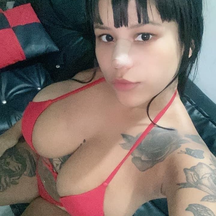 Live sex webcam photo for Giss_Pretty #289939686