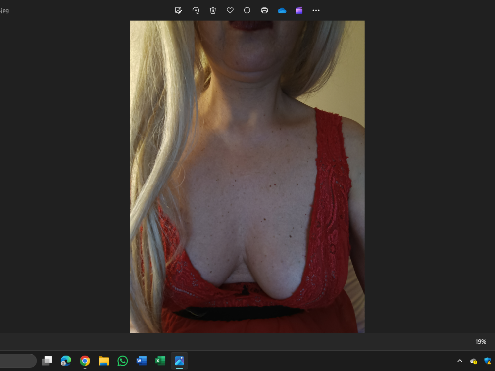 Teresa87's Offline XXX Chat