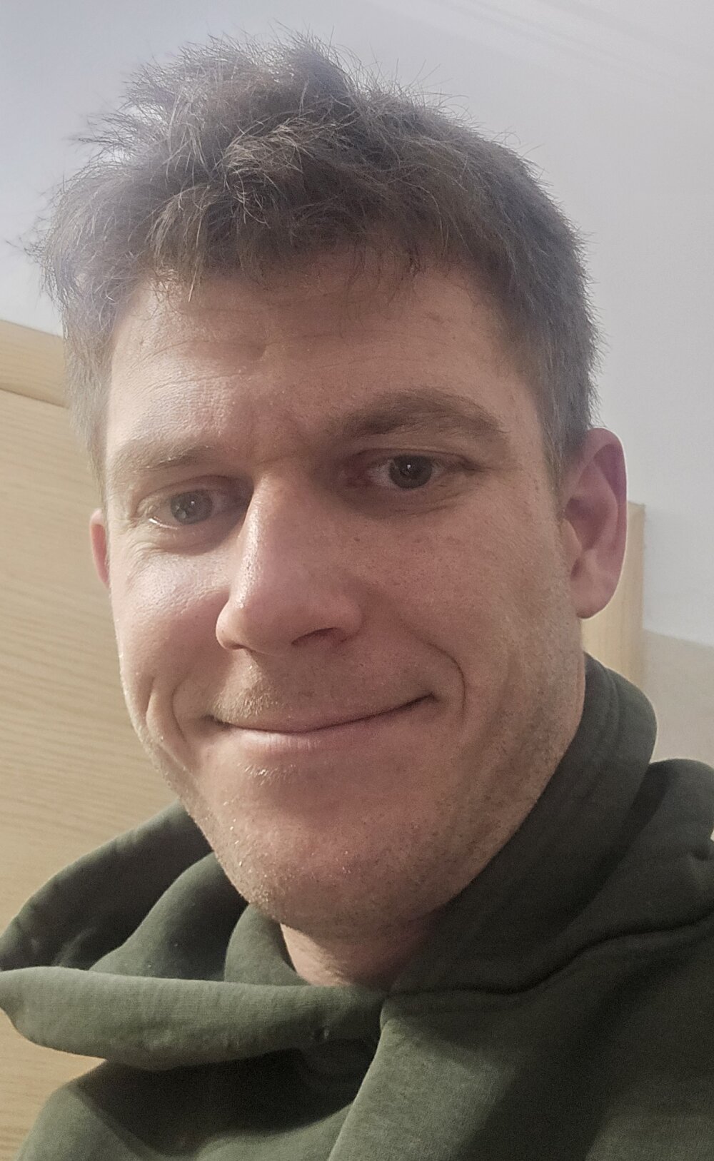 Alexxxmaster1312's Offline XXX Chat