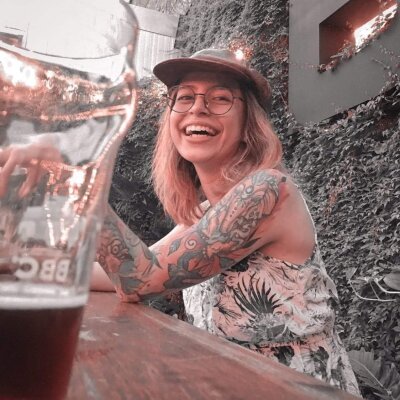 elyreds 📀 adult webcam chat