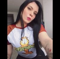 sofia_nenita's Offline Chat Room