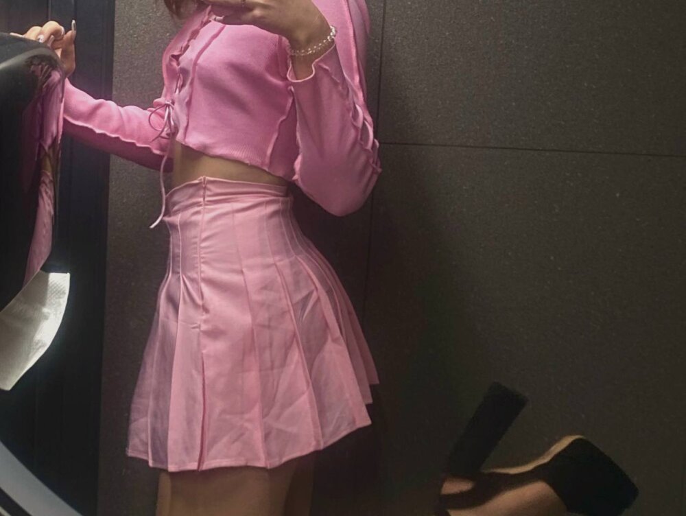 prettybarbie 🗾 free cam