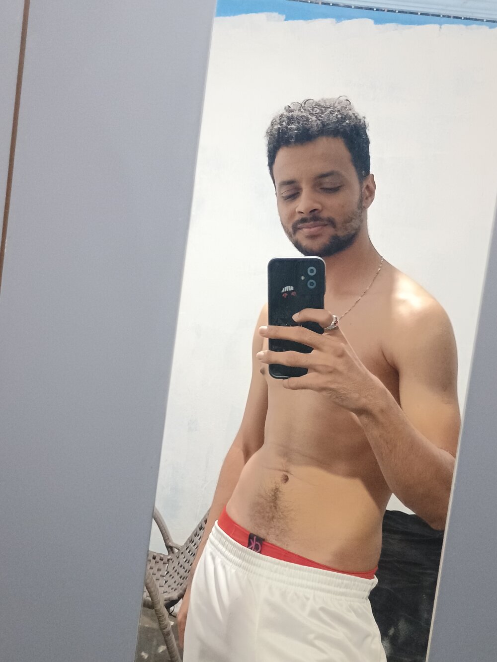 Eton- offline XXX-chat