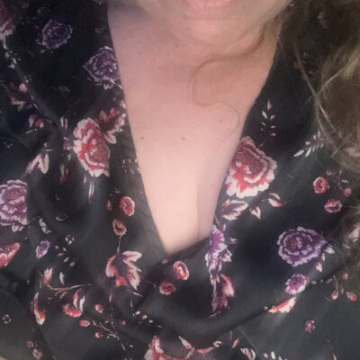 kelliannie from stripchat