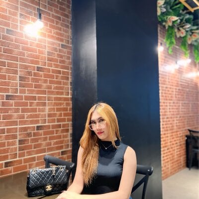 Itsme_Dianna - Stripchat Teen Blowjob Cam2cam Trans 