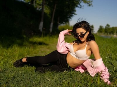 Eva_Skyy