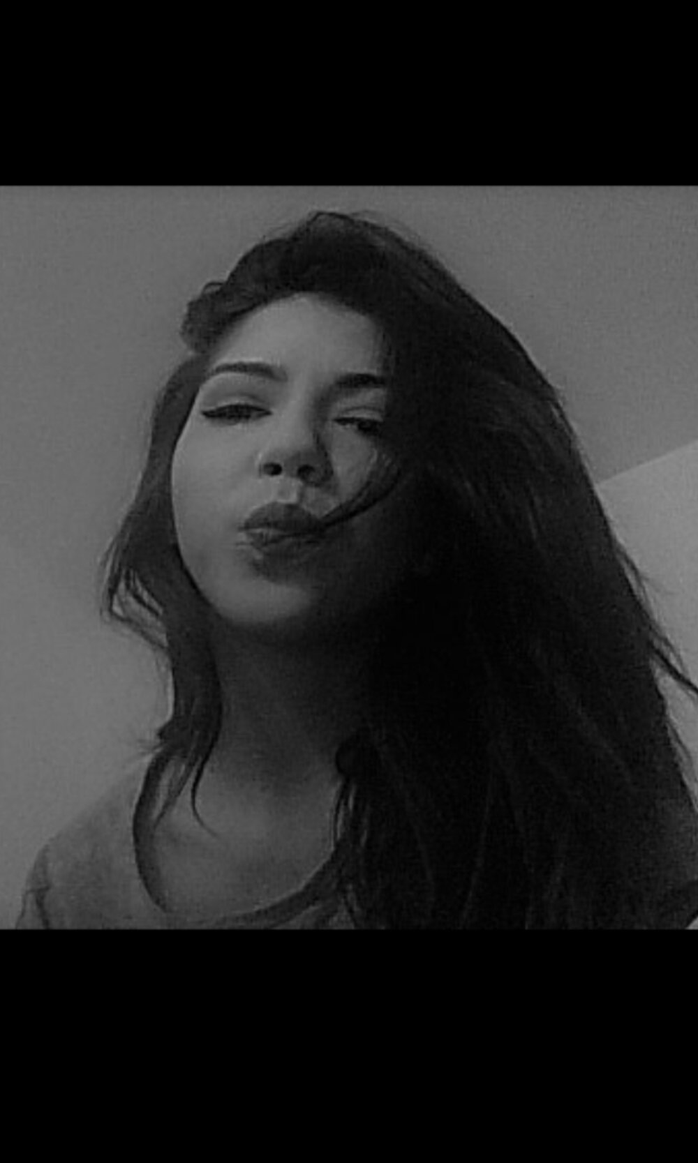 vanessakirk webcam livesex profile on livesex.fan