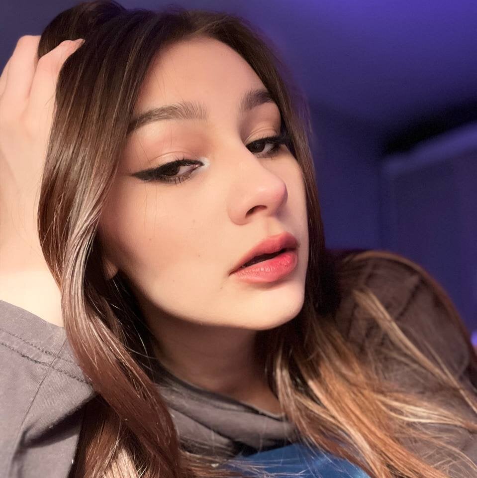 carrie_145 profile