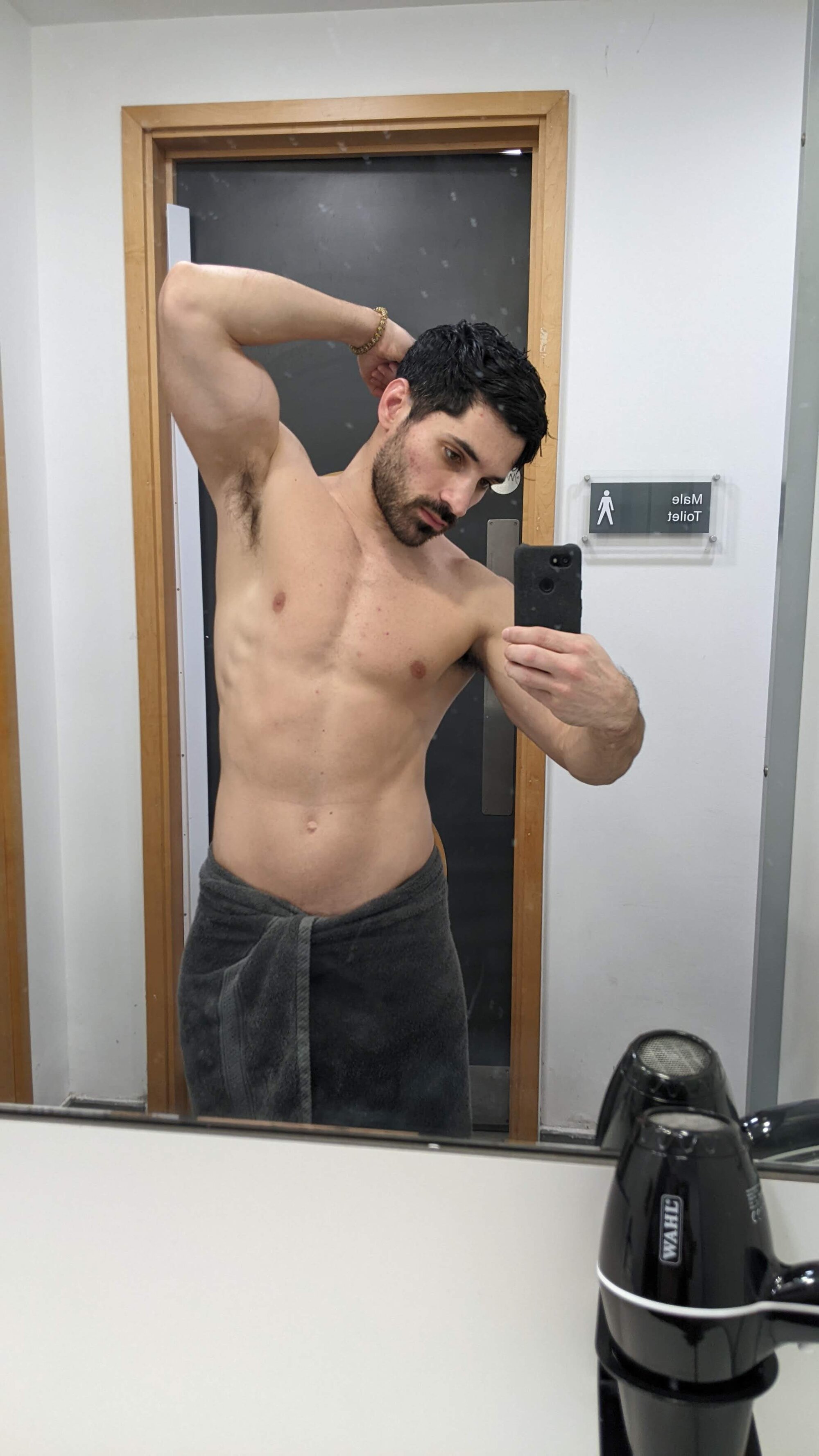 poustopsaro