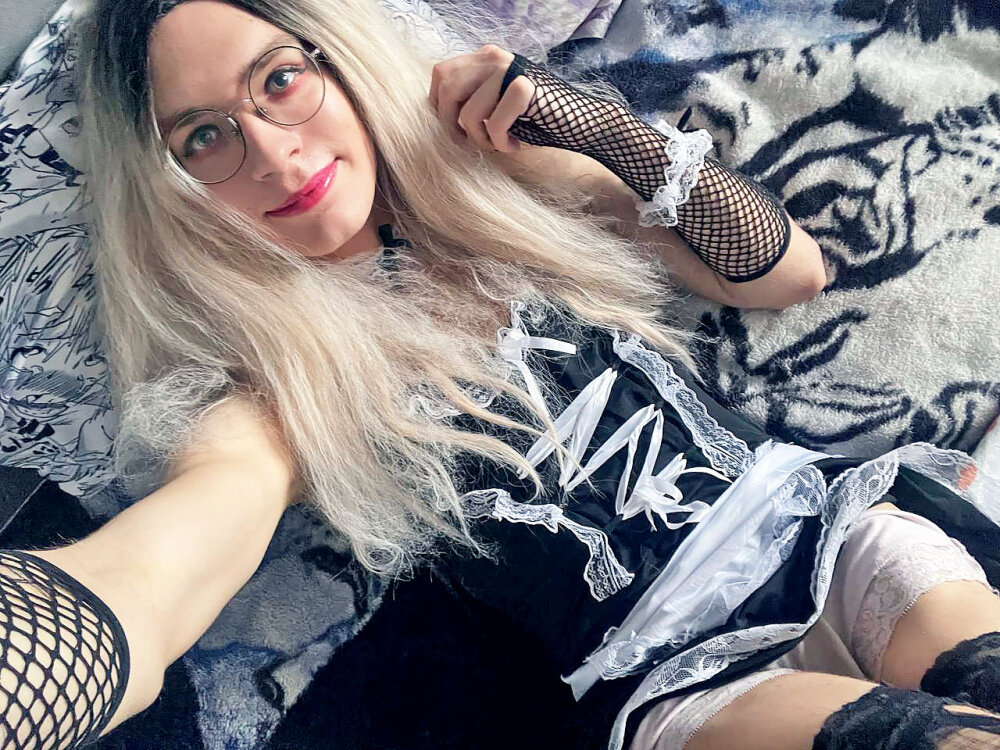 Live sex webcam photo for JimmyBern #289221968