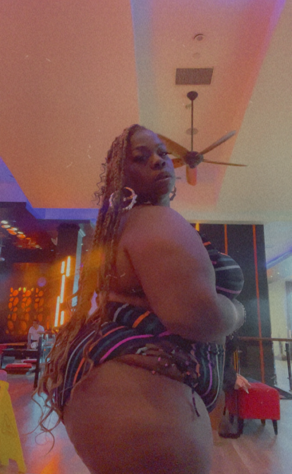 LivingSingle profile