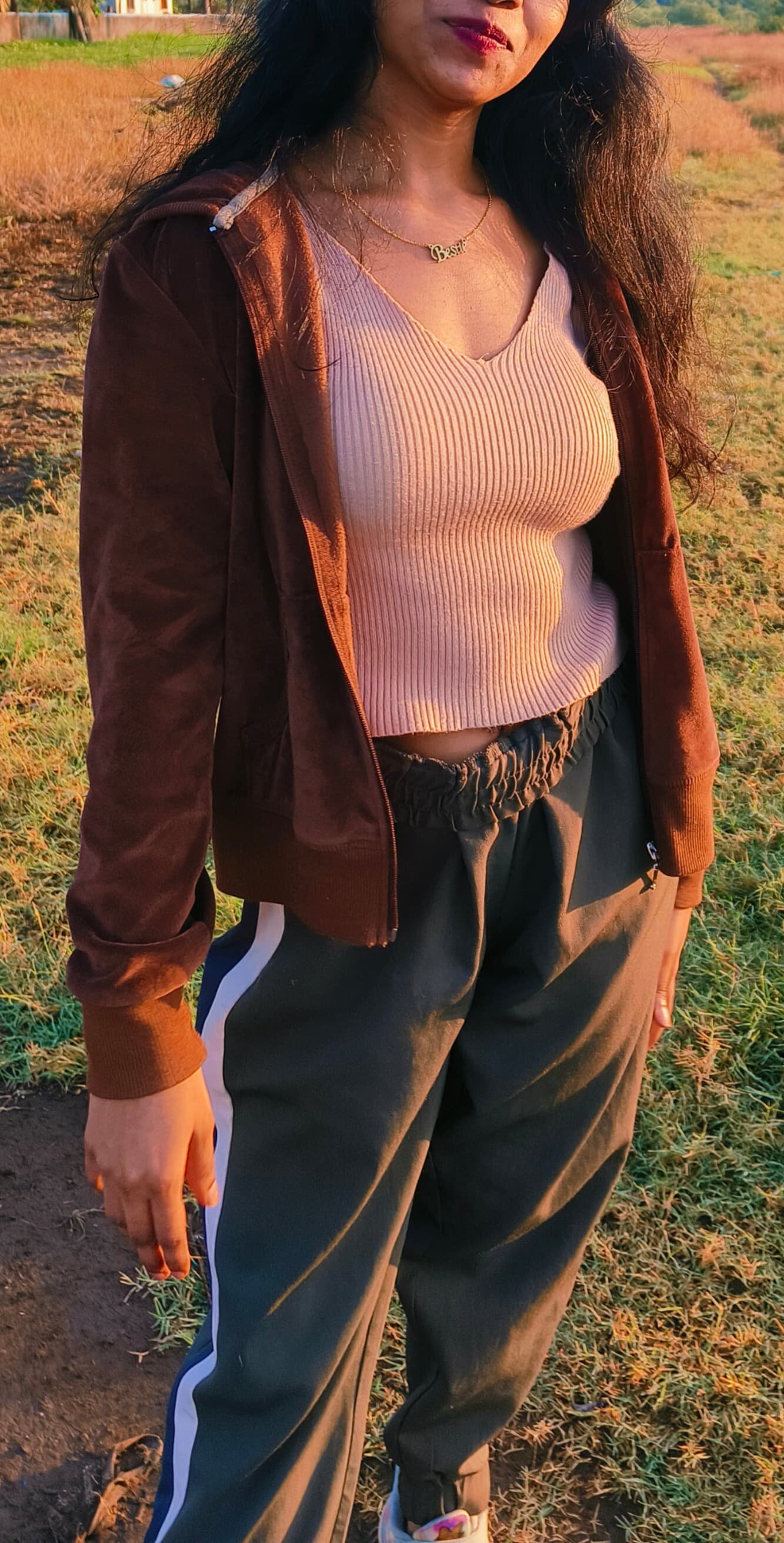 priyanshi-4u