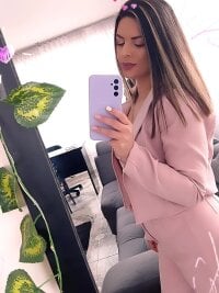 Ingrid_ringer's Offline Chat Room