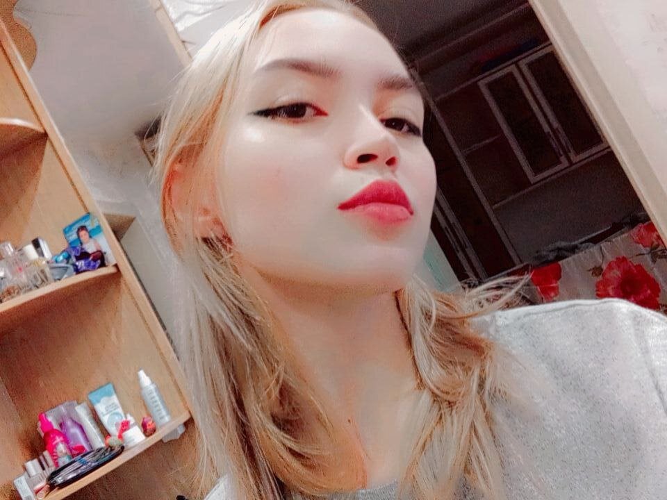 AyanamiPepe live XXX chat