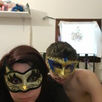 bitter_sweet_girl's Offline Chat Room
