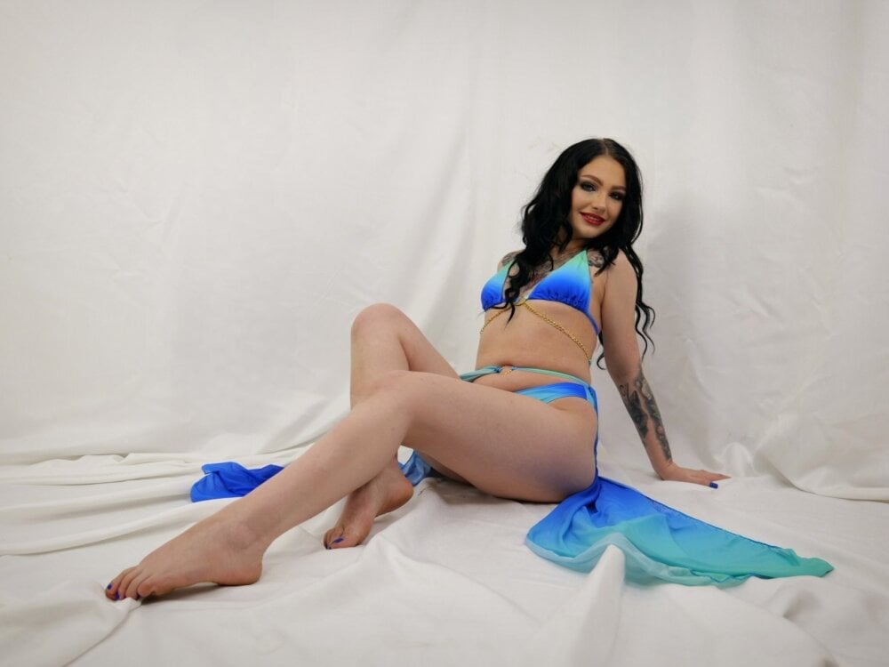 ScarlettQuate's Offline XXX Chat