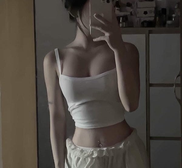 Girl-sexy1123 離線 XXX 聊天