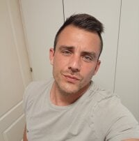 latinblueboy's webcam live show