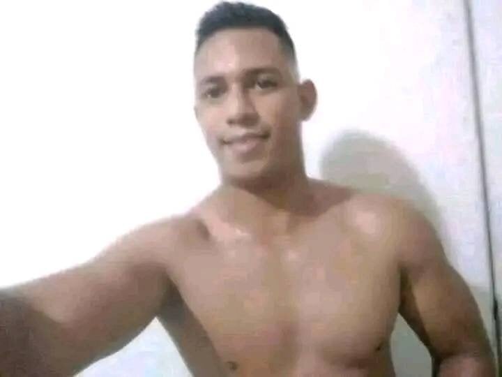 carlitoxxx6969 profile