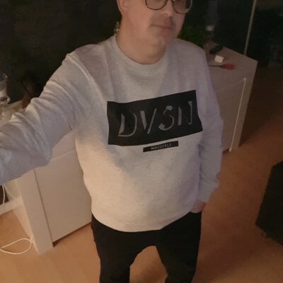 bibear197511 from stripchat