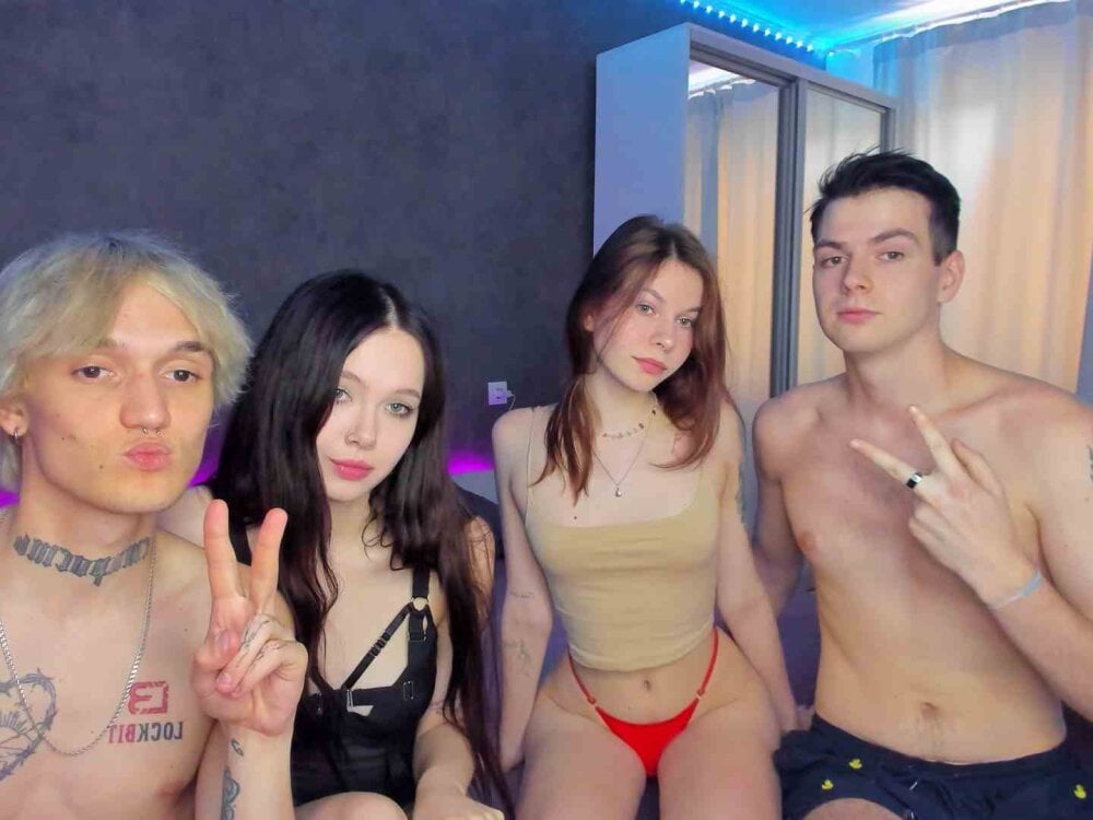 Let_me_seee_'s Offline XXX Chat