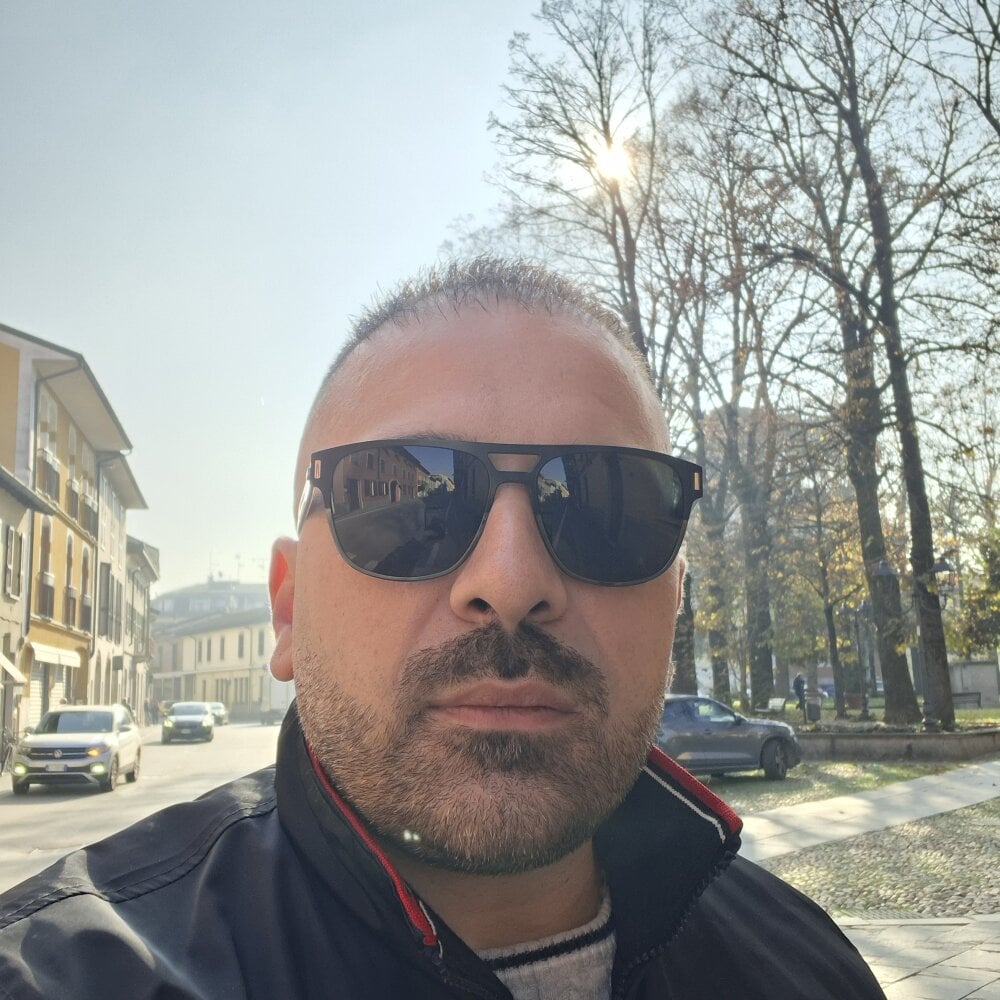 Offline XXX chat modela NegativeCleat4