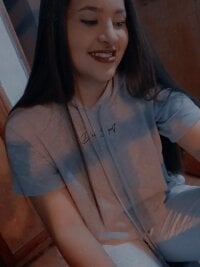 SamiraRuiz1's Offline Chat Room