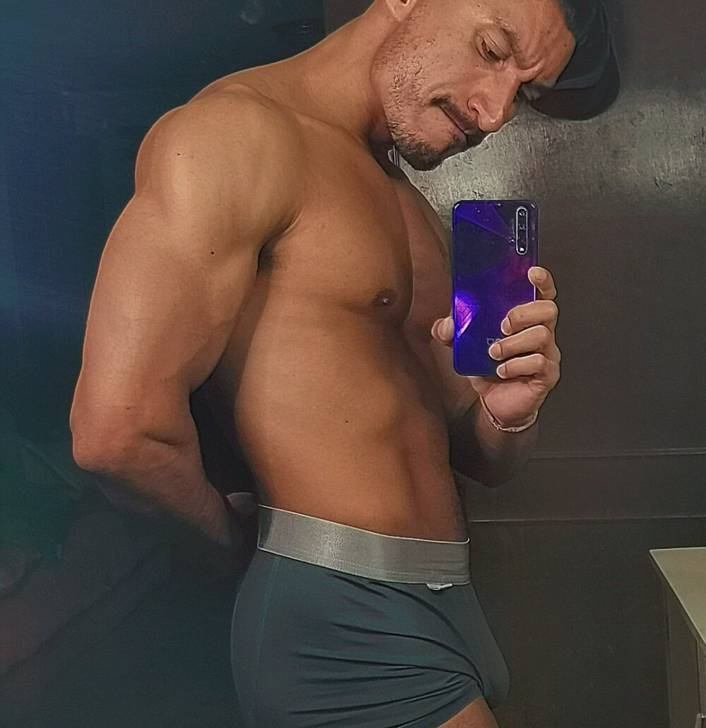 Jabos24's Offline XXX Chat