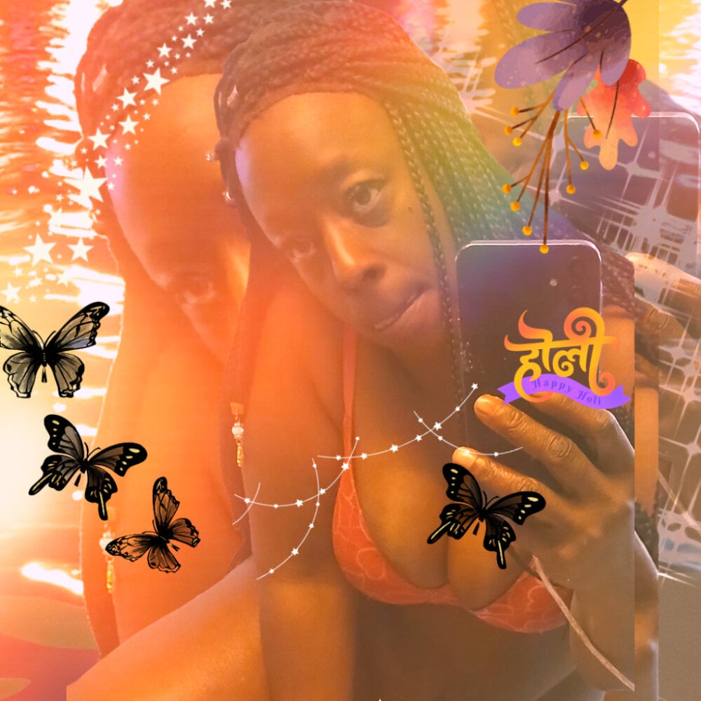 cheapadultsexcams.com bigbootyney livesex profile in straight cams